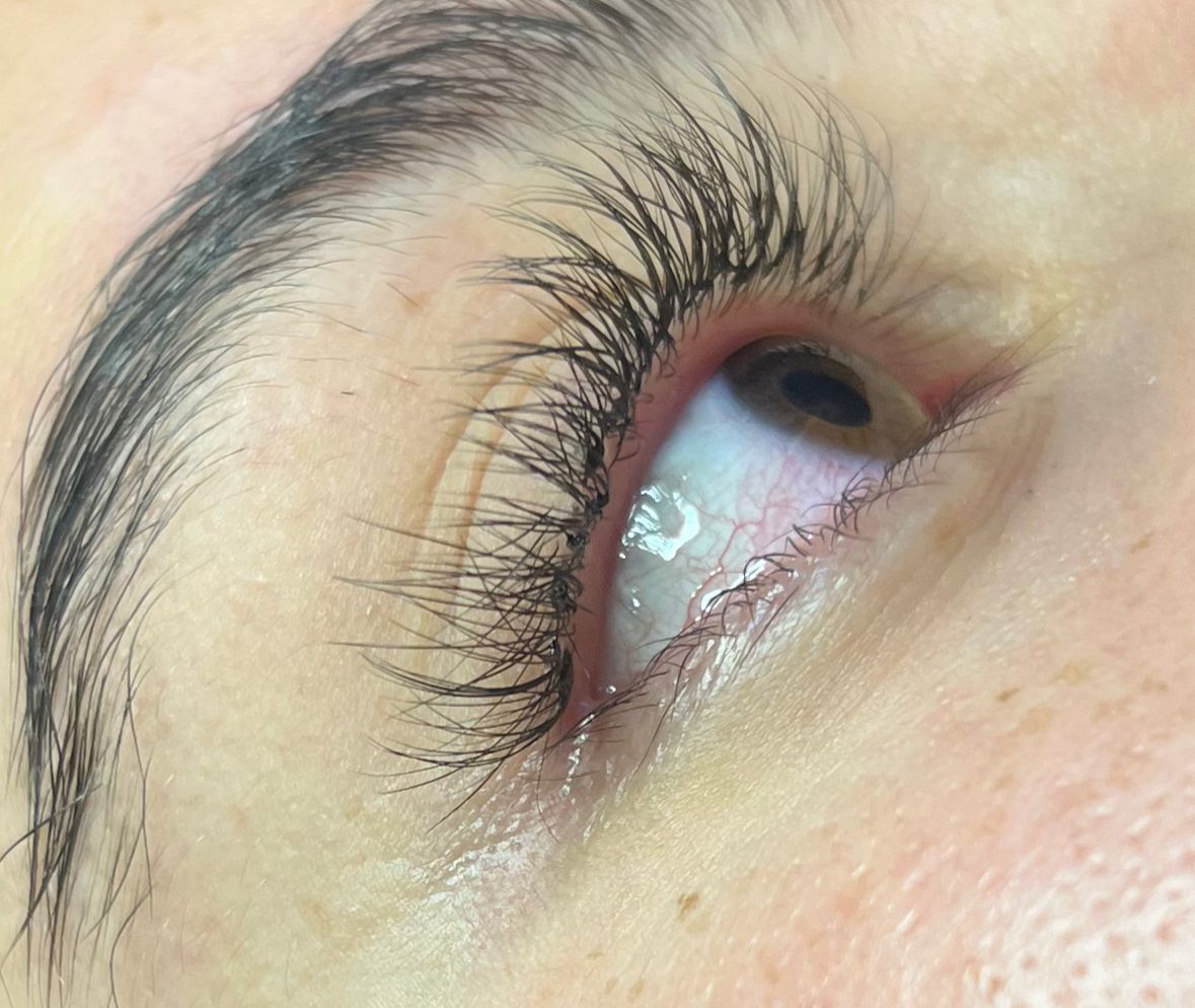 Individual eyelash extensions by Beauty by BM