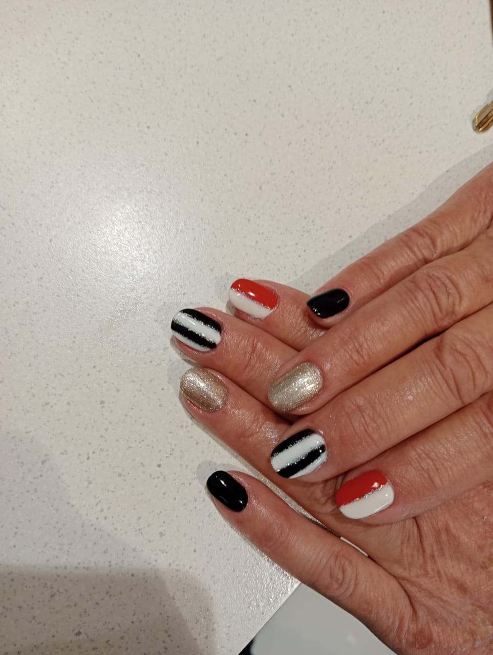 Gelish manicure by Beauty by BM