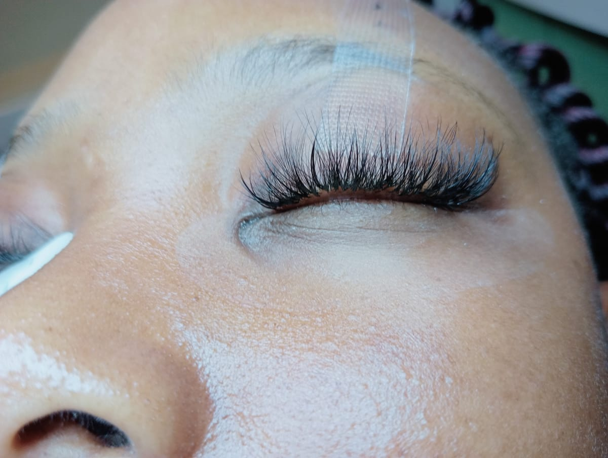 Individual eyelash extensions by Beauty by BM